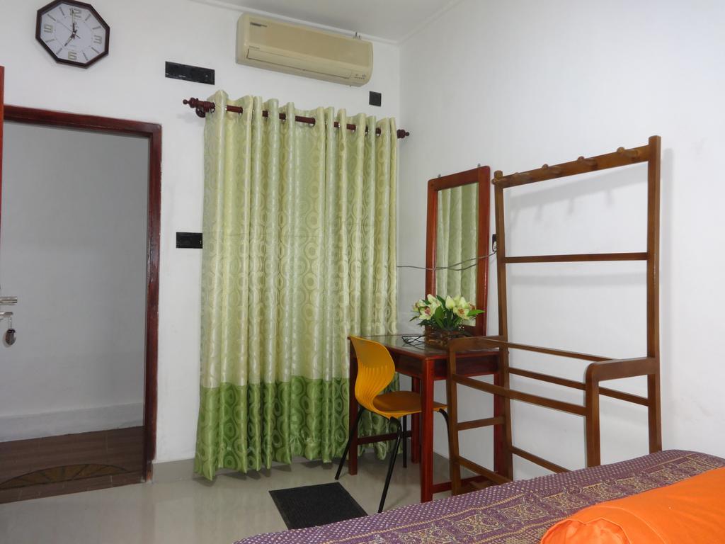 Dutch Bay Beach Cottages Trincomalee Exterior photo